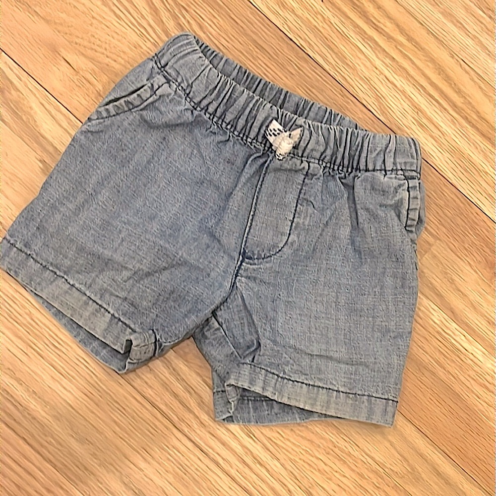 MOVING SALE!! 2/$12 Carter’s size 12m blue chambray cotton summer shorts